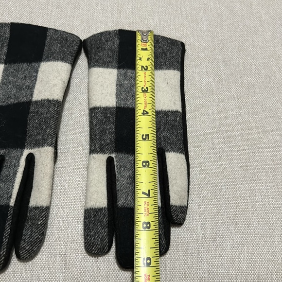 Bass & Co brand Wool Gloves-Classic Buffalo Plaid in Black & White-Sz S-EUC - Picture 8 of 11